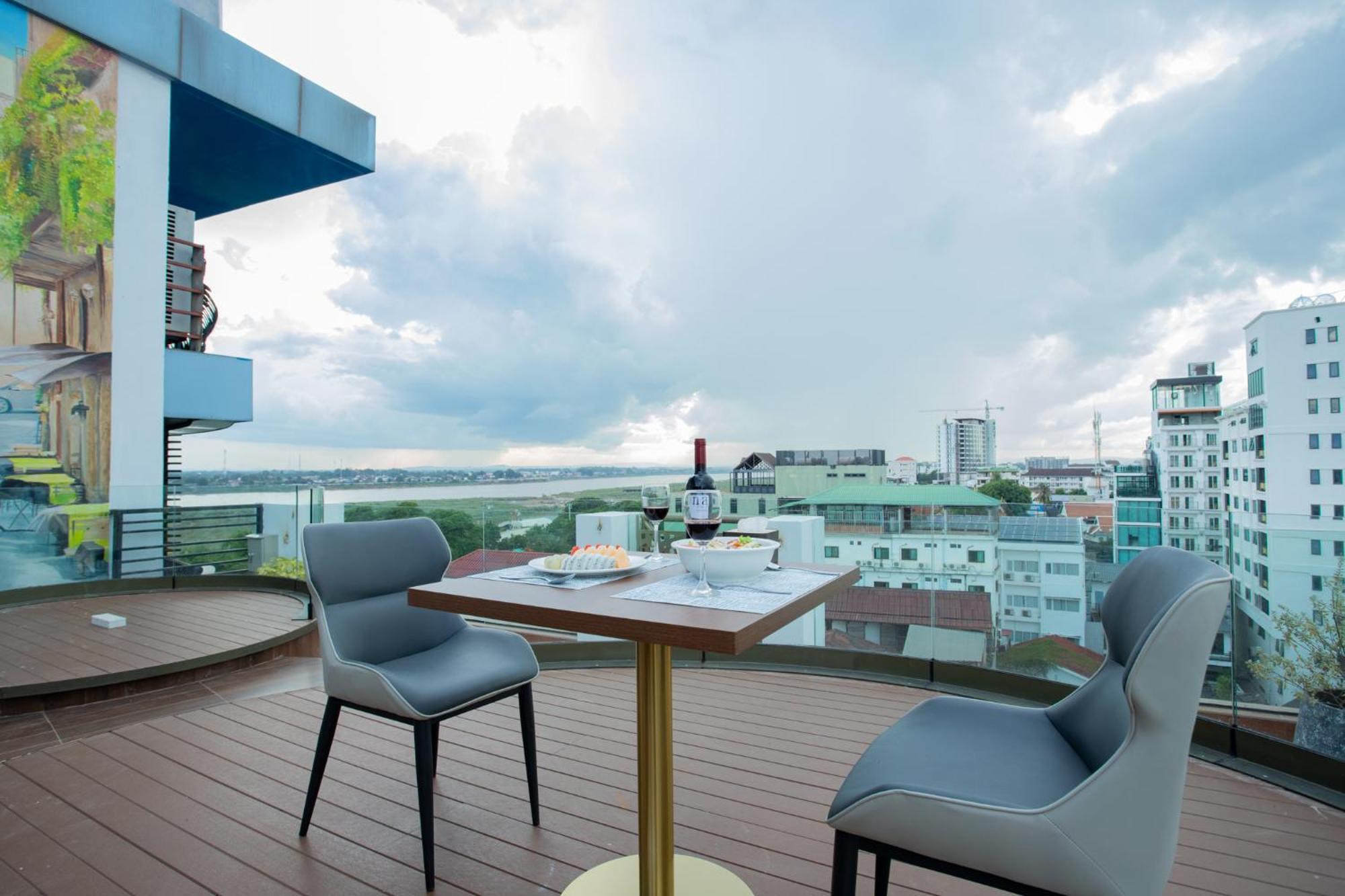 Riverside Hotel Vientiane Dış mekan fotoğraf